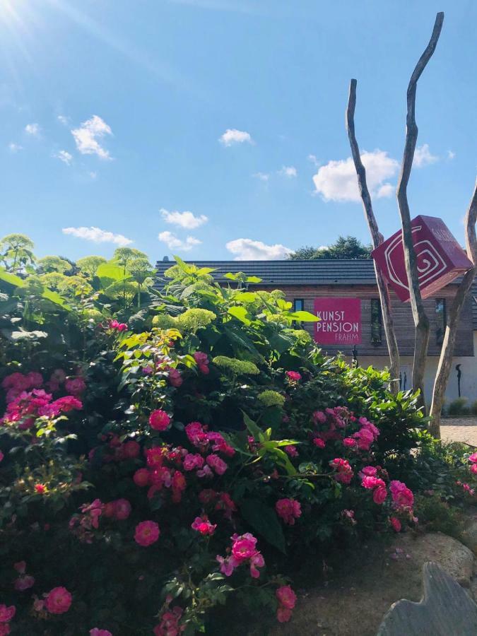 Kunst Pension Frahm Basthorst  Экстерьер фото